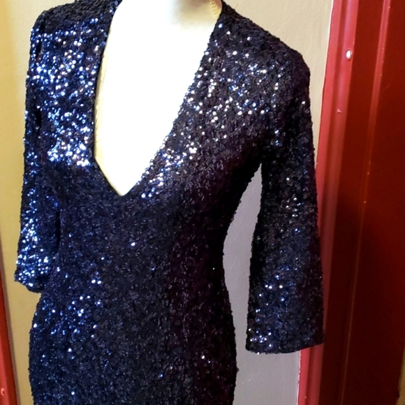 EZPRESS V-neck Sequin Dress Size 2 - Picture 4 of 12
